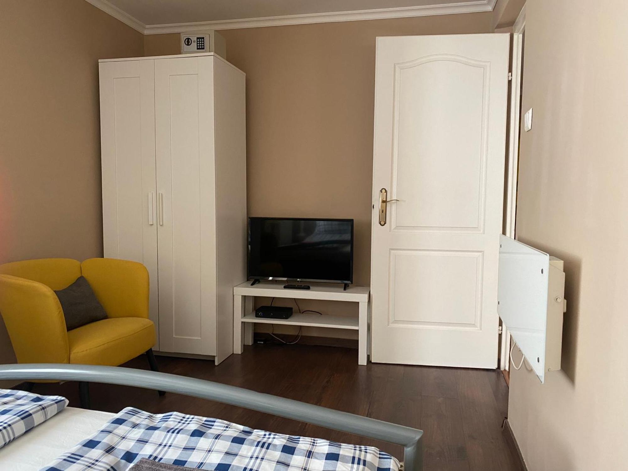 Апартаменты Rozse Apartman-Tetoter Будаорш Экстерьер фото