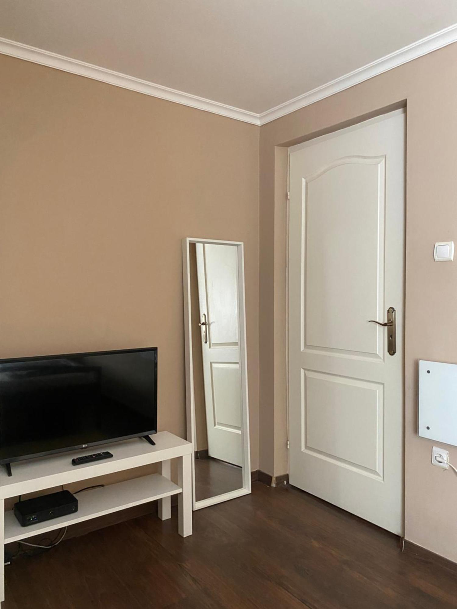 Апартаменты Rozse Apartman-Tetoter Будаорш Экстерьер фото